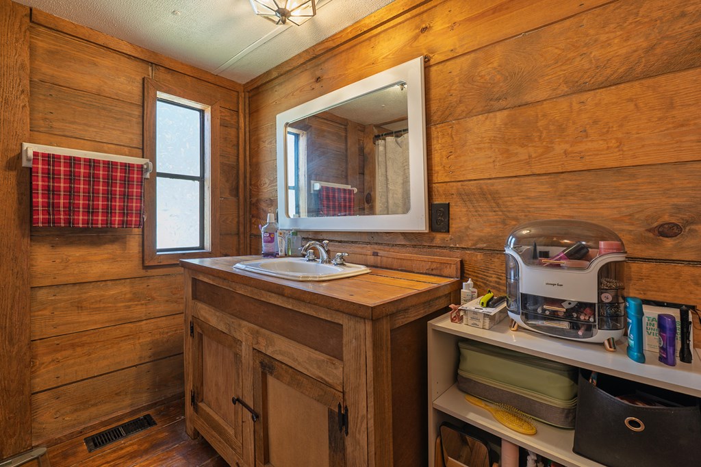 92 Mountain View Drive