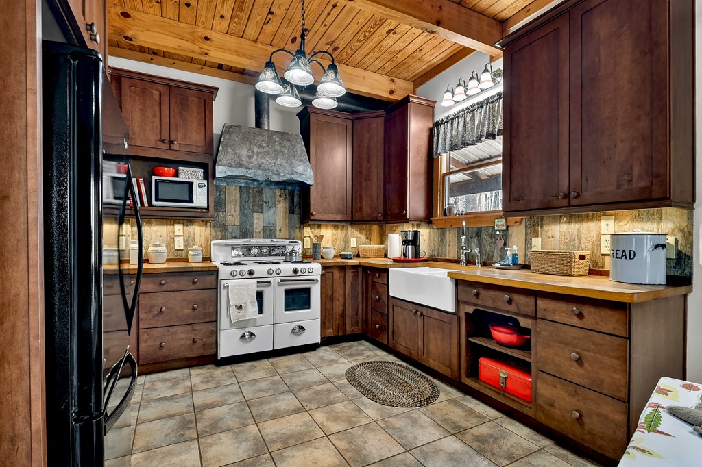 396 Dover Falls Trail