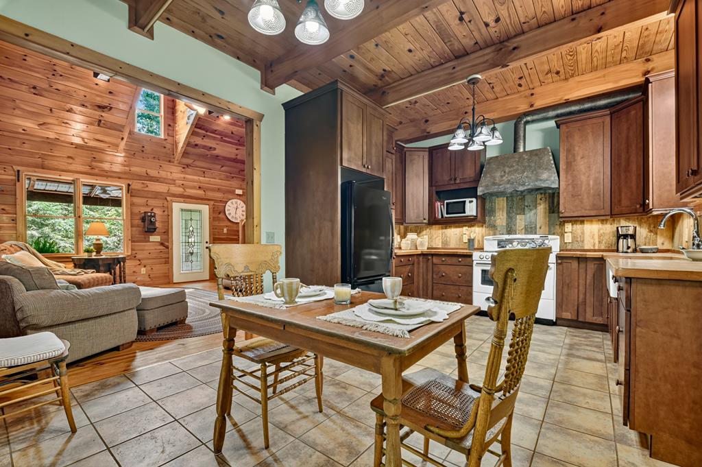 396 Dover Falls Trail