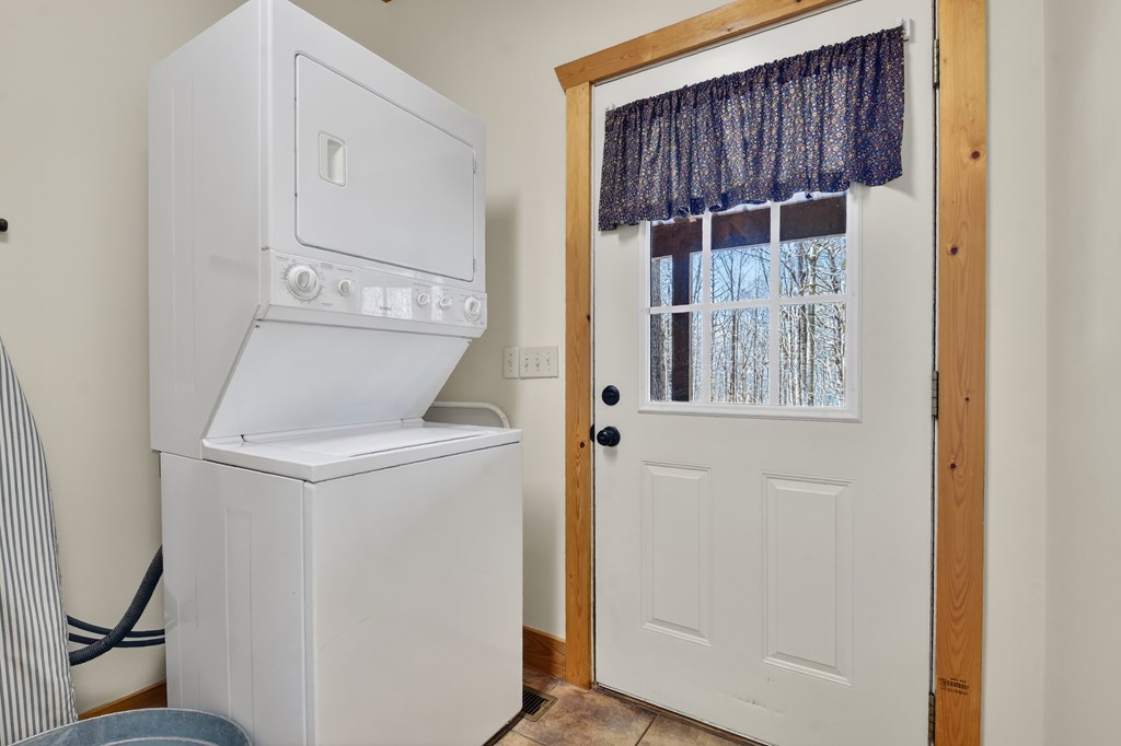 396 Dover Falls Trail