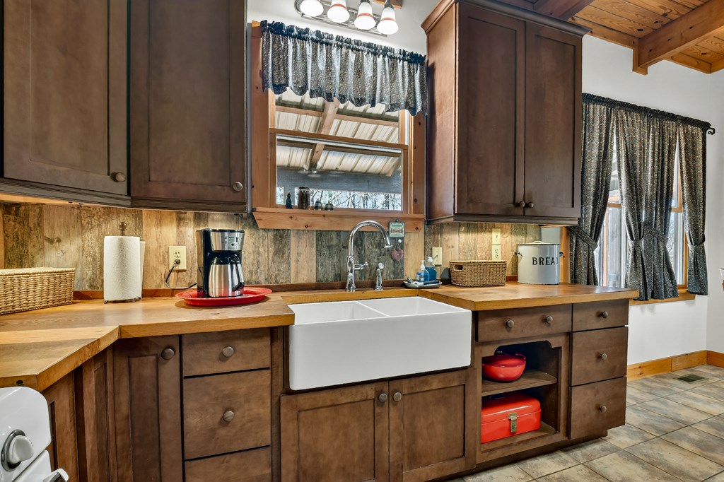 396 Dover Falls Trail