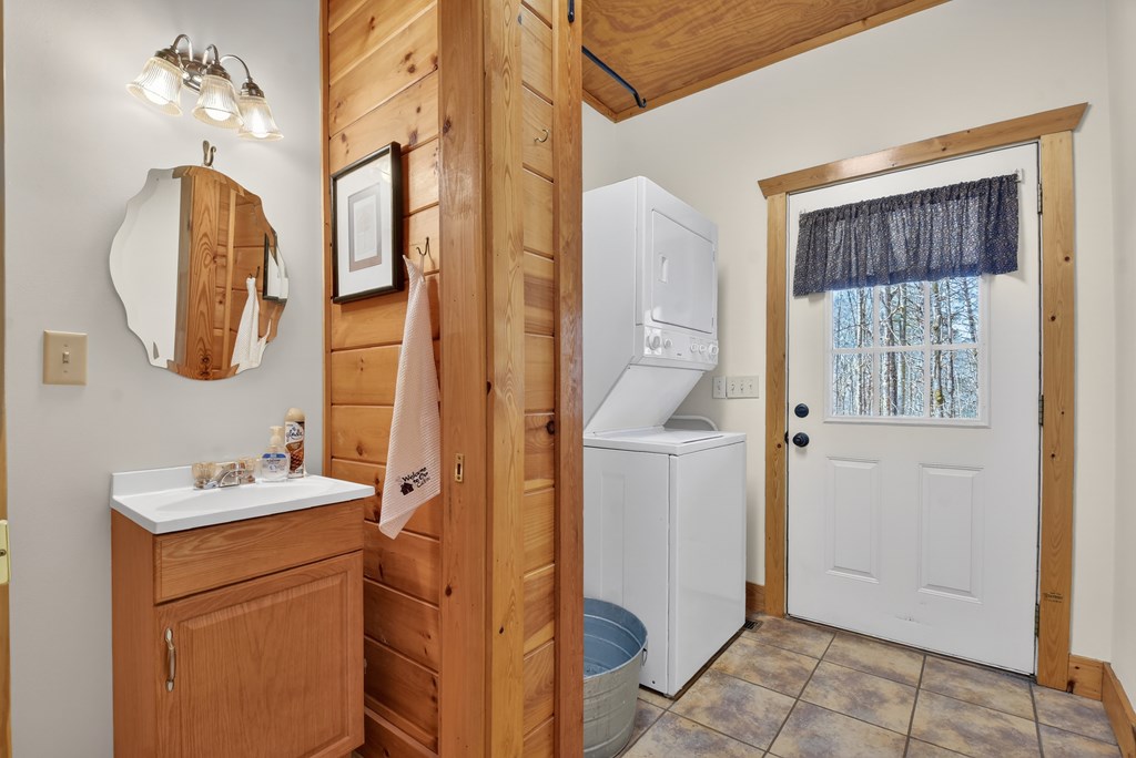 396 Dover Falls Trail