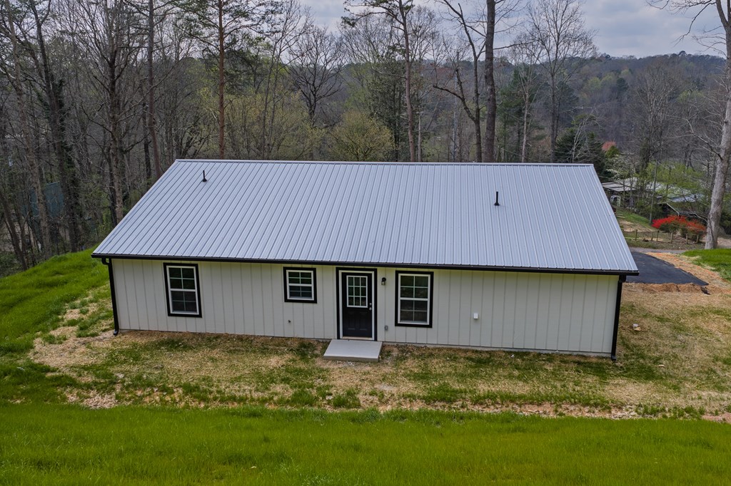 81 Loper Lane