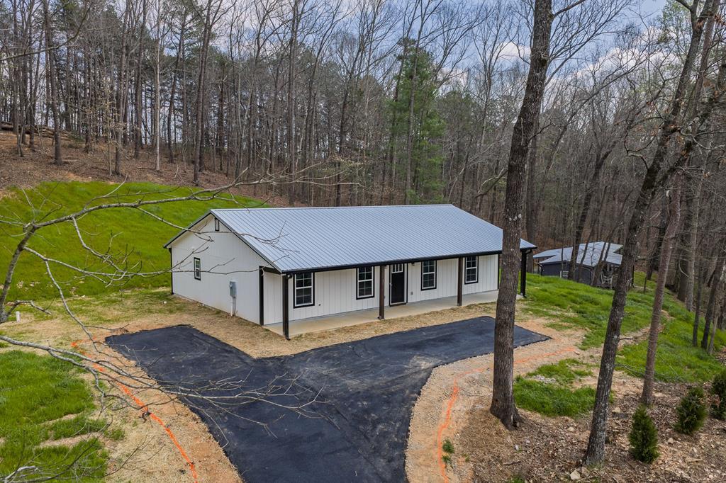 81 Loper Lane