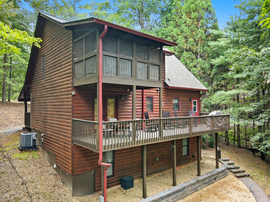 330 Skyview Drive
