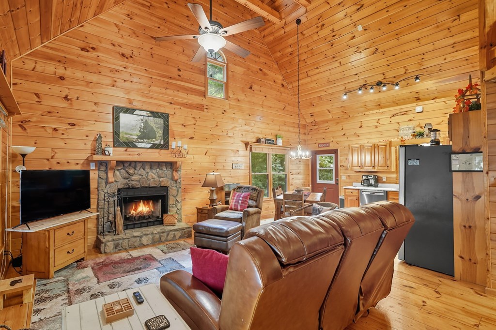 330 Skyview Drive