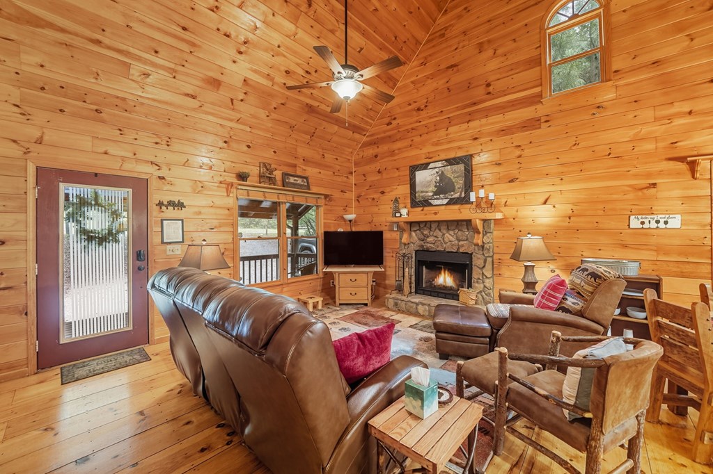 330 Skyview Drive