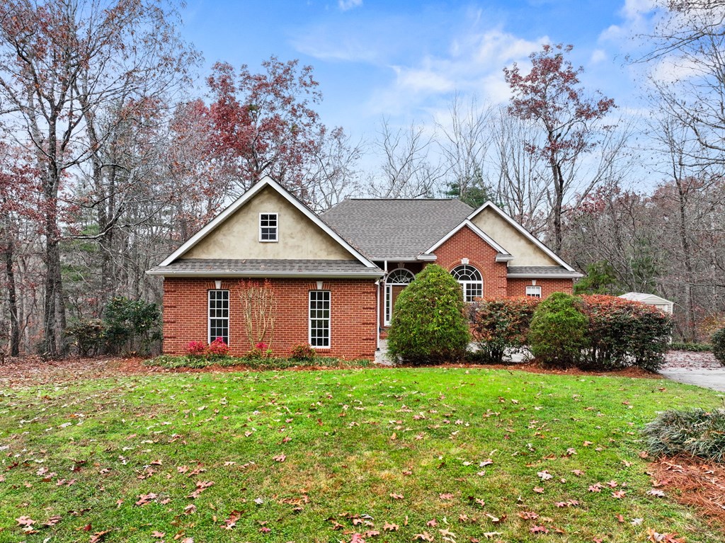 82 Thornwood Court
