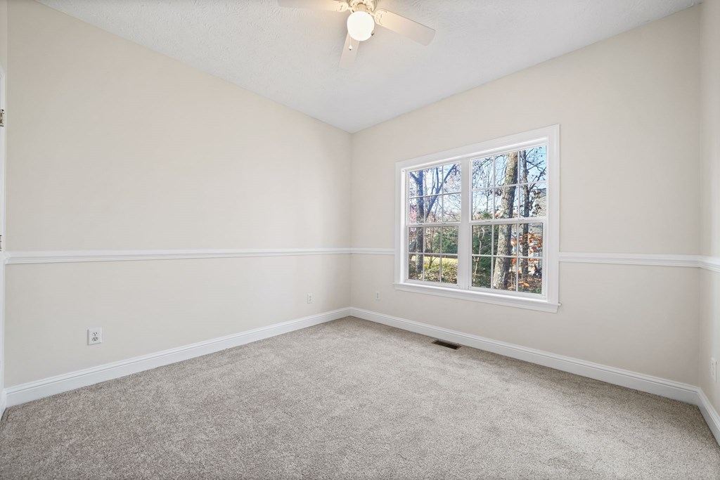 82 Thornwood Court