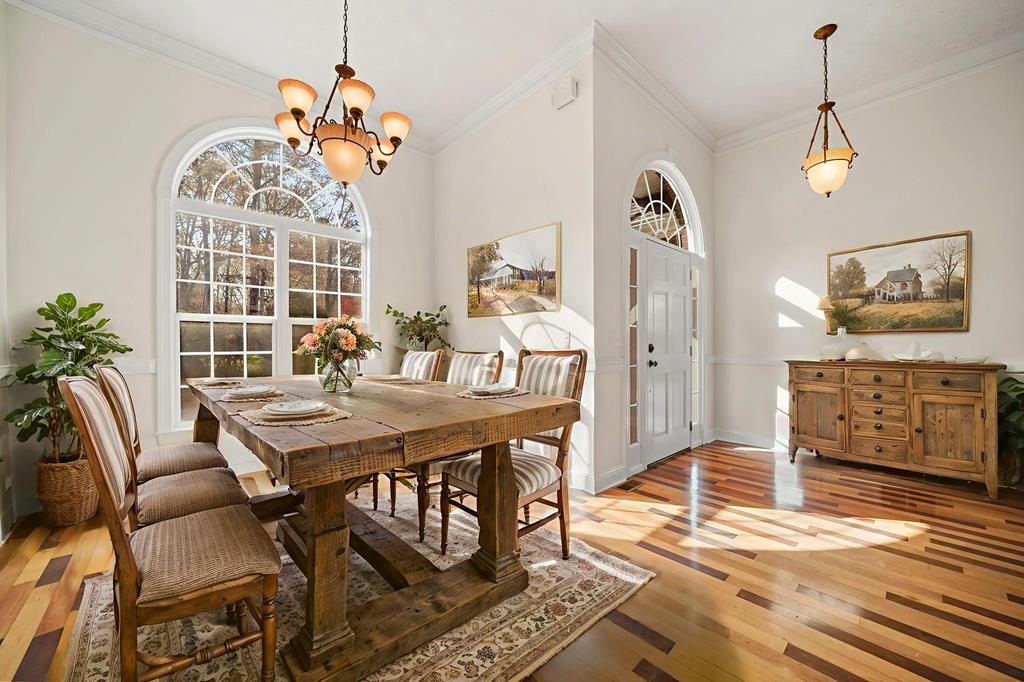 82 Thornwood Court