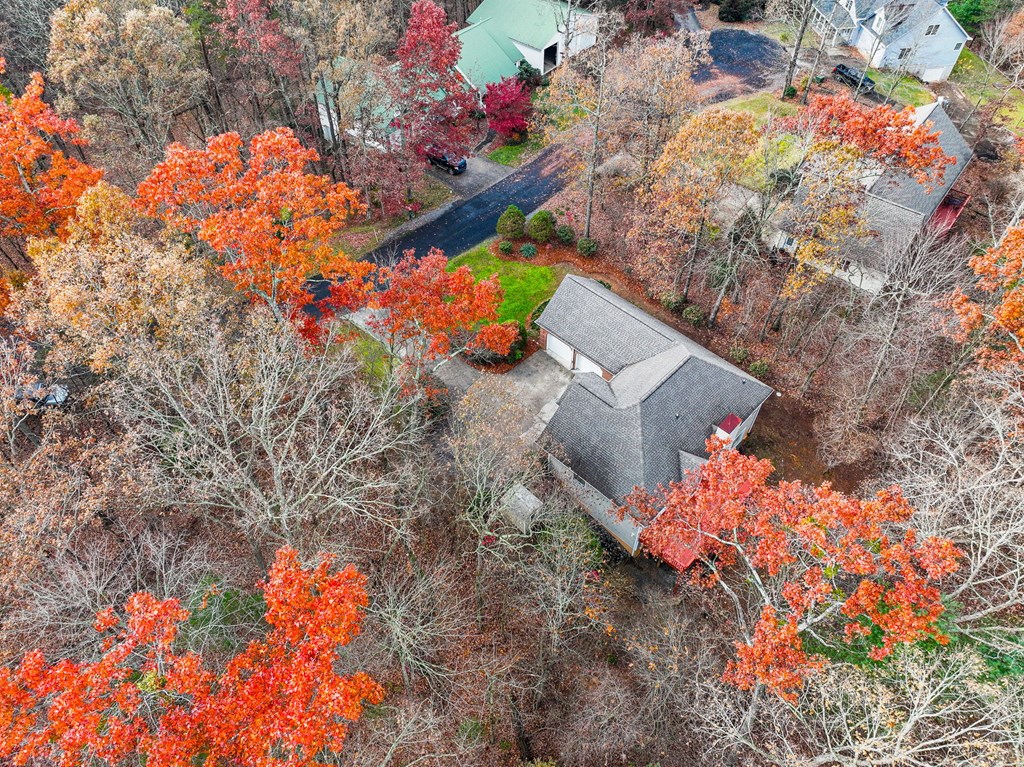 82 Thornwood Court
