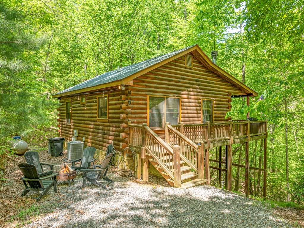 7 Ascherman Court
