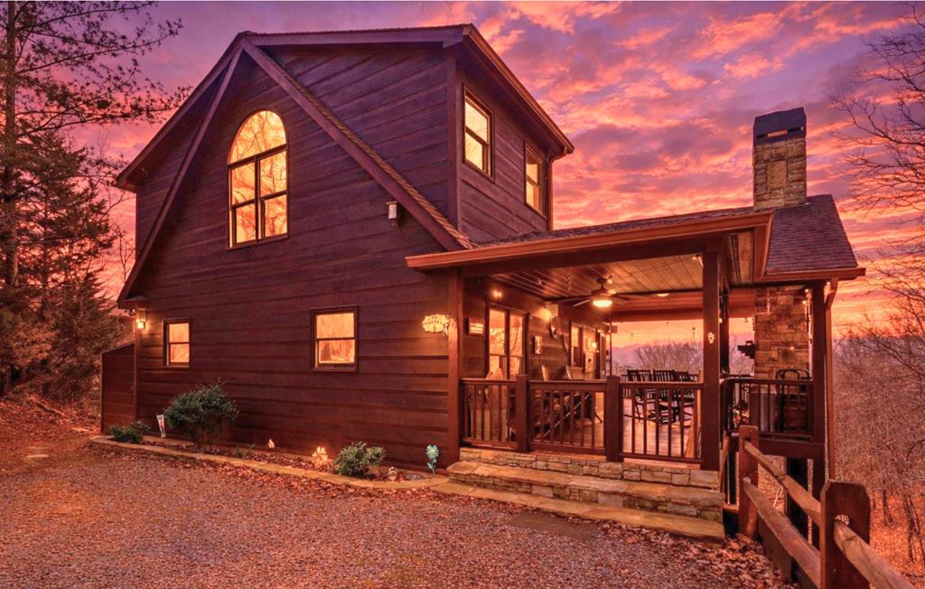 97 Fox Mountain Crossin