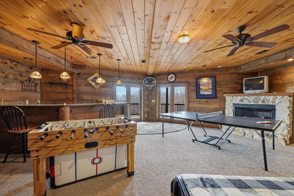 97 Fox Mountain Crossin