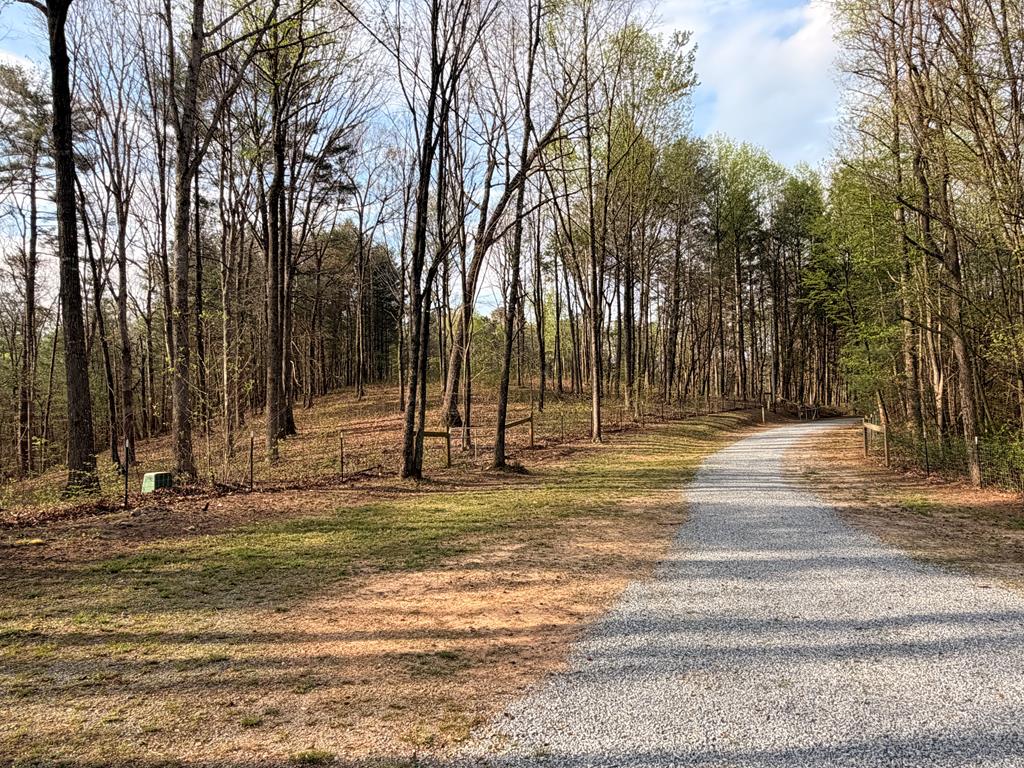 927 Hefner Lake Road