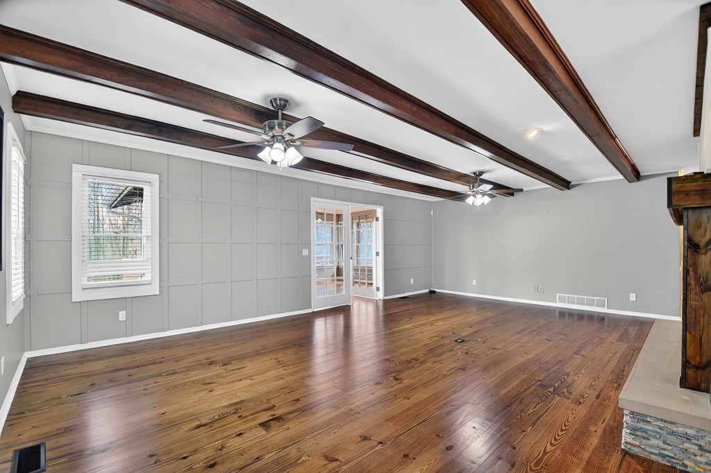 927 Hefner Lake Road