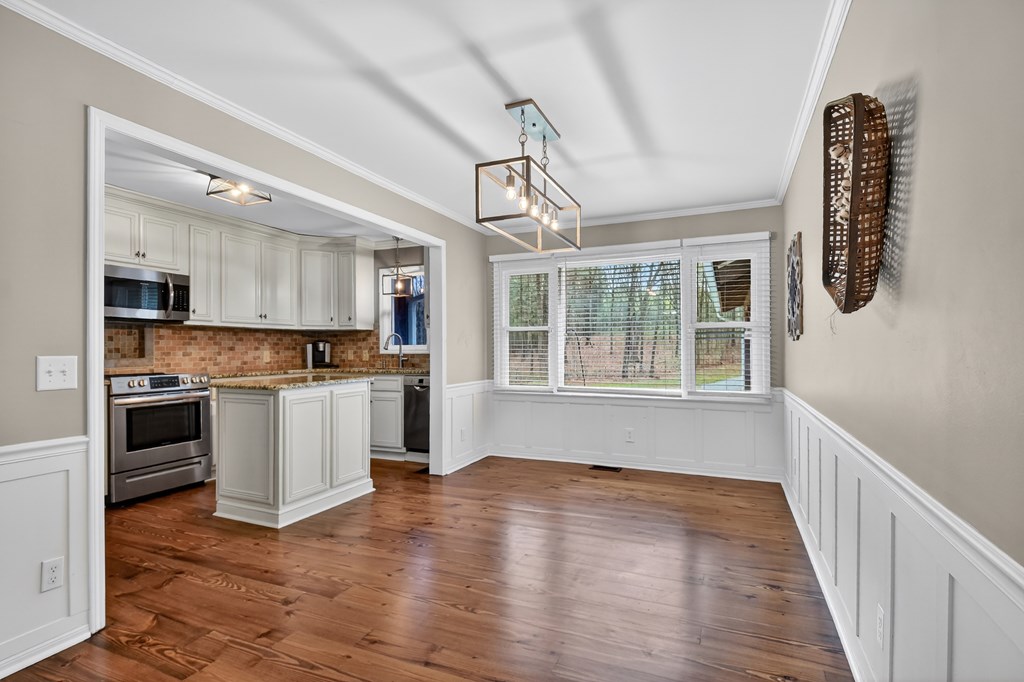 927 Hefner Lake Road