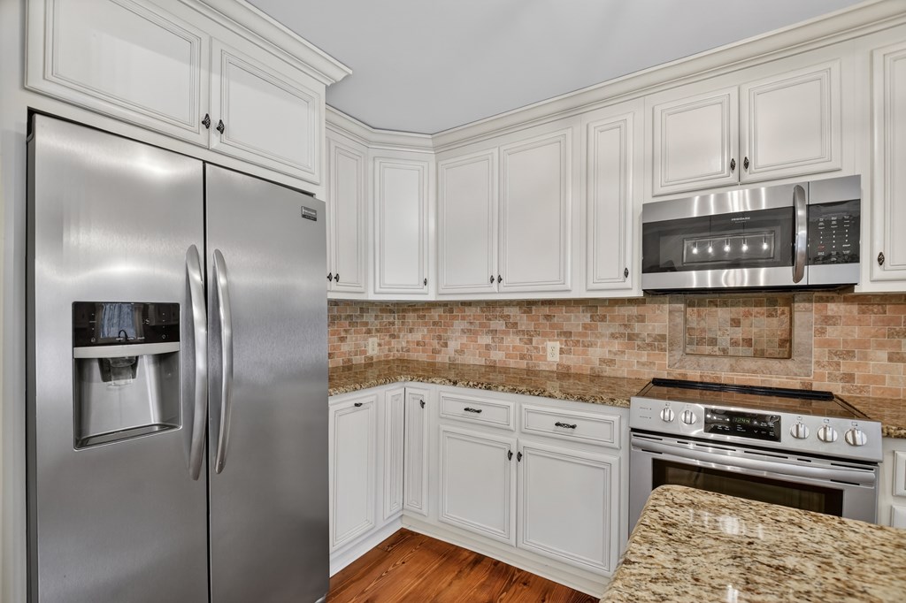 927 Hefner Lake Road