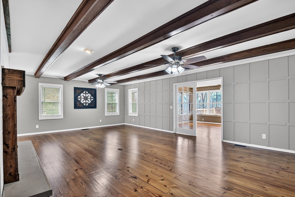 927 Hefner Lake Road