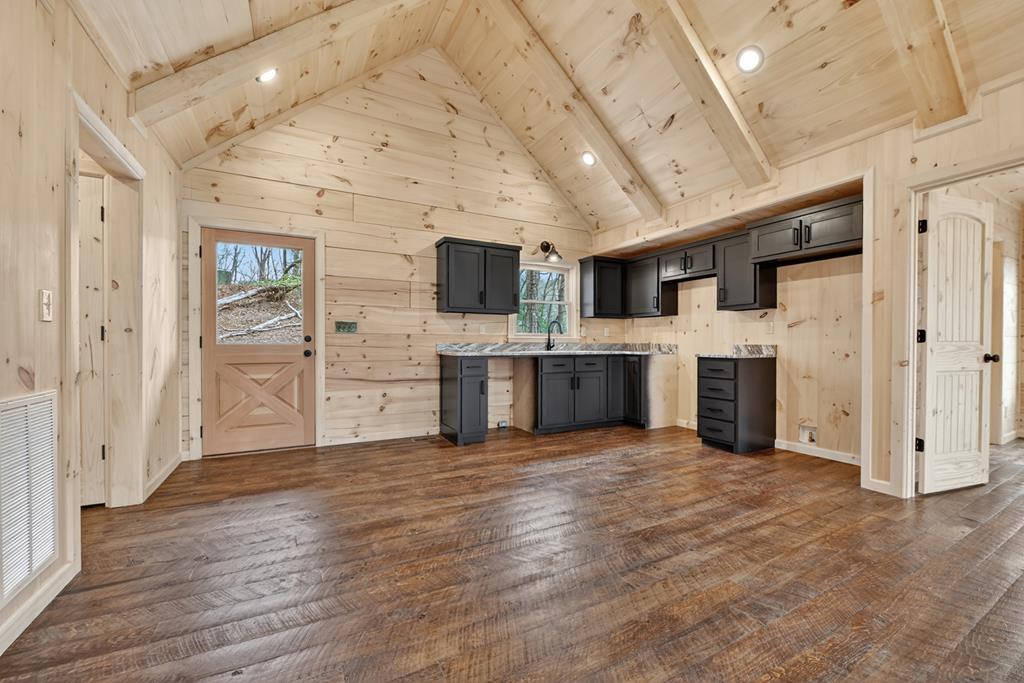962 Maggie Chapman Road
