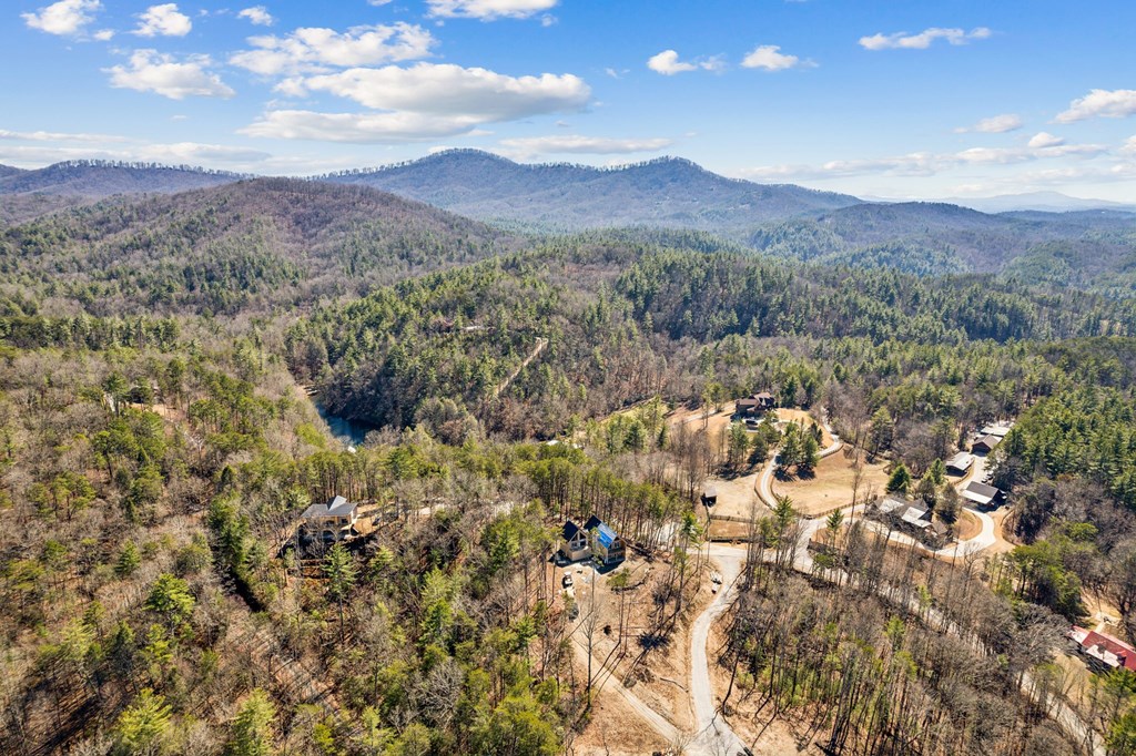 TRACT 4 Old Northcutt Road