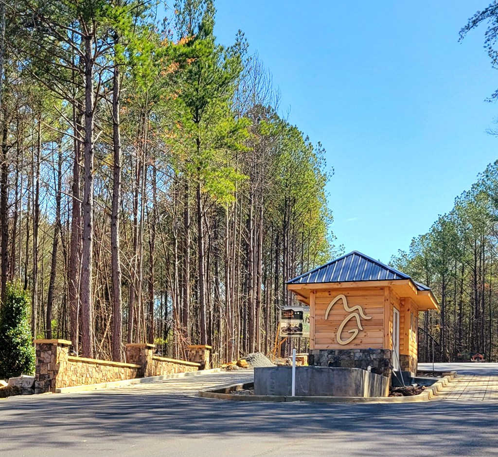 277 Mountaingate Way