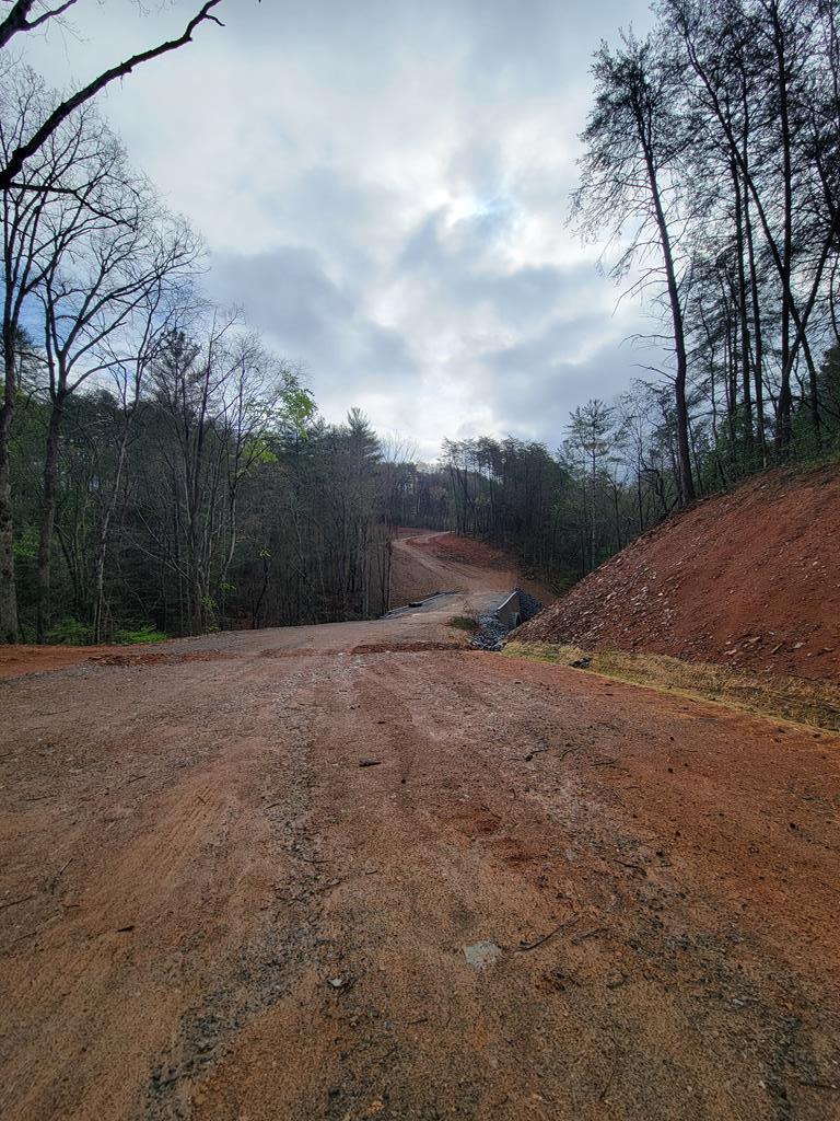 277 Mountaingate Way