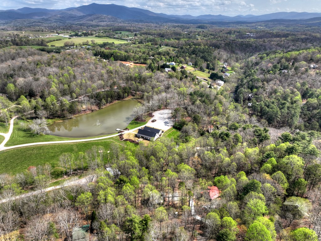 186 Stegall Mill Trail