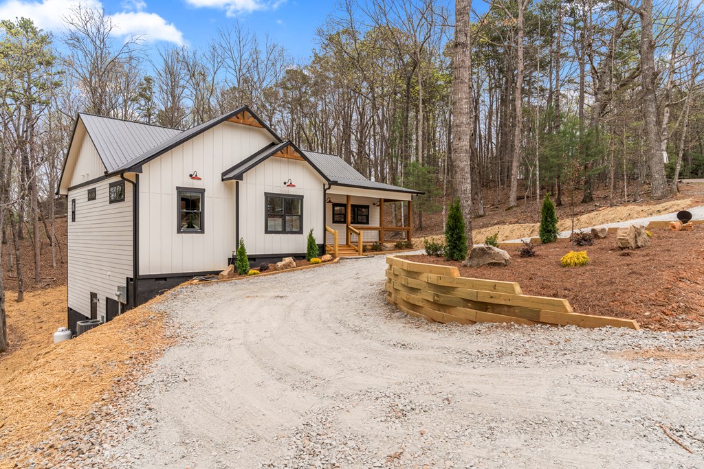 64 Nickel Lane