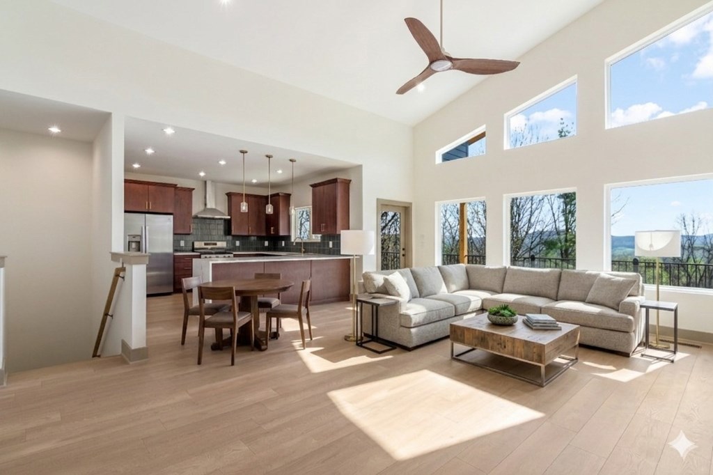 156 Sky High Drive