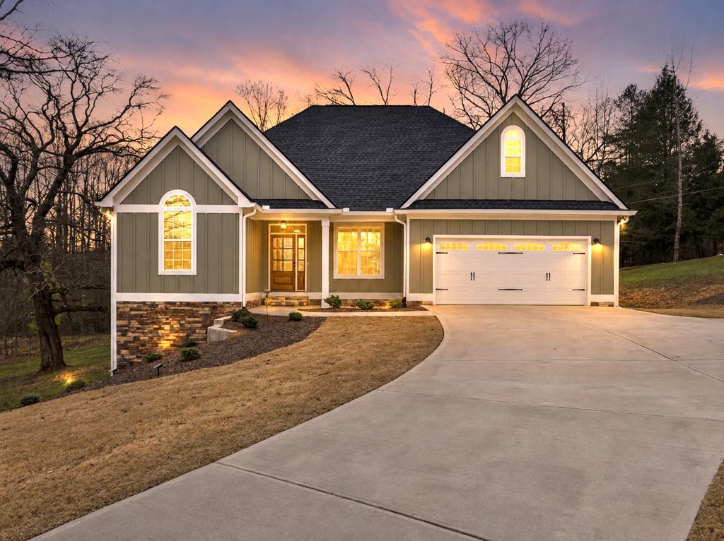 49 Caspian Trail