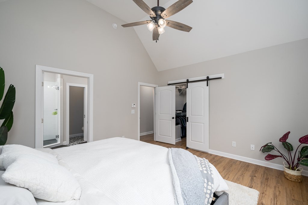49 Caspian Trail