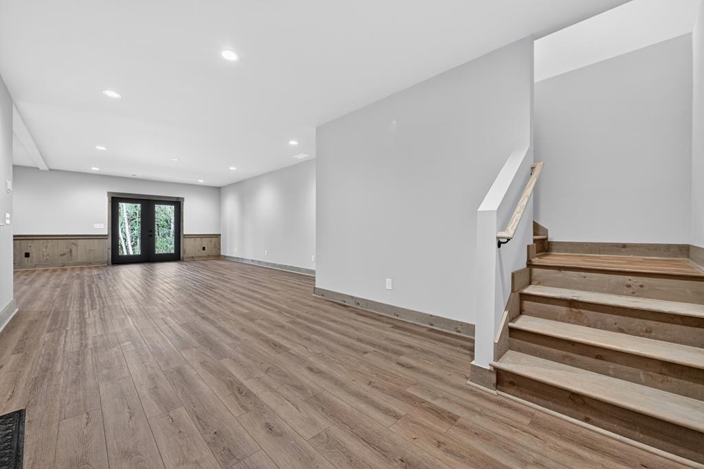 375 Seneca Drive