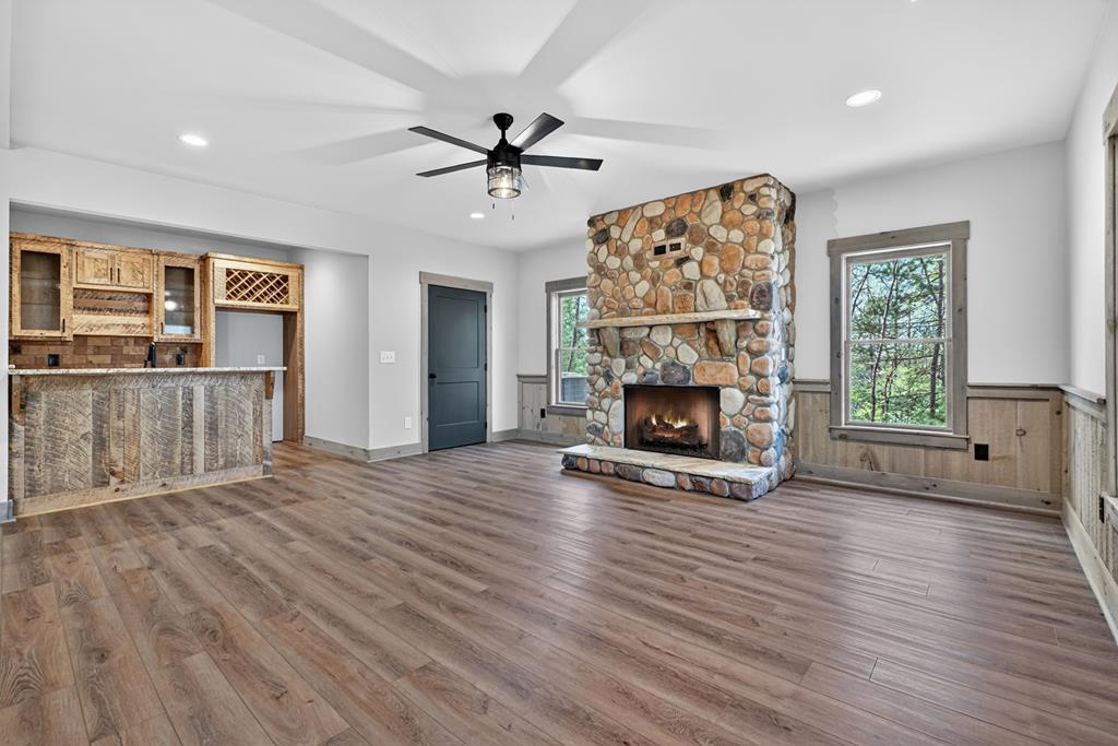 375 Seneca Drive