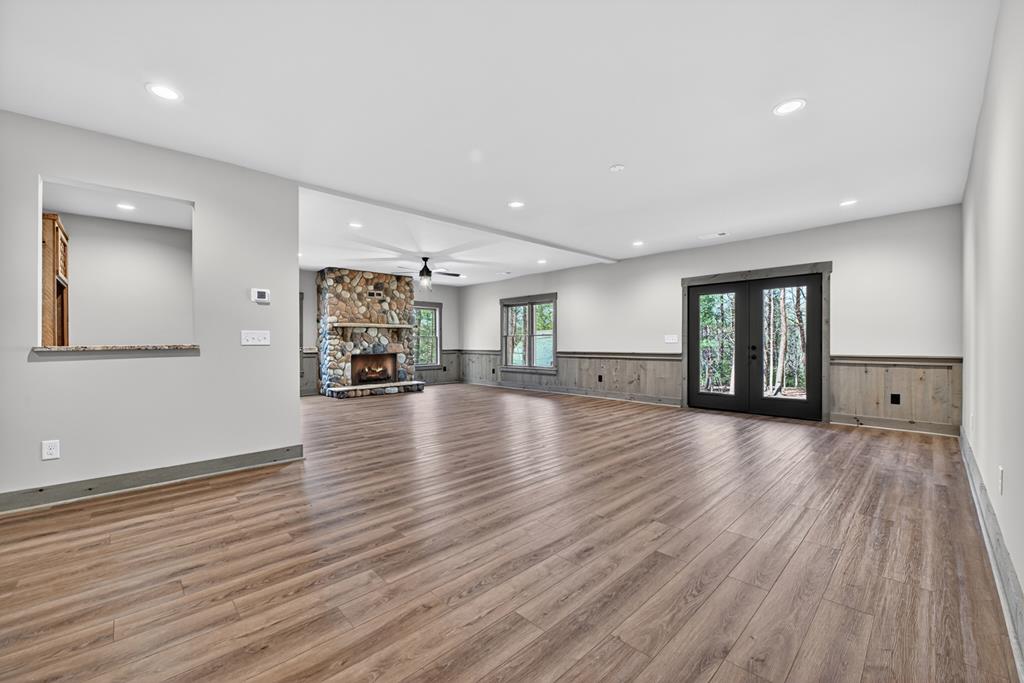 375 Seneca Drive