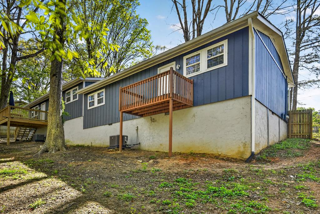764 Hood Road