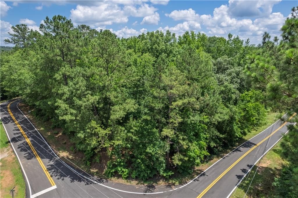 103 SE Hickory Hill Drive