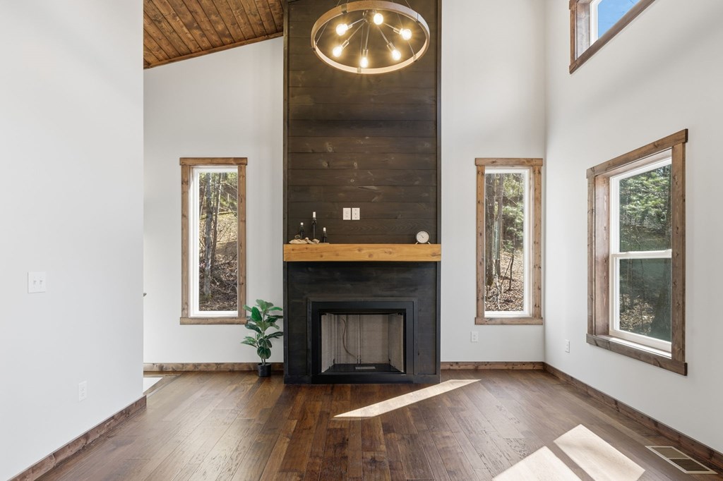 890 Joliet Drive