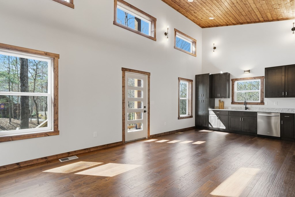 890 Joliet Drive