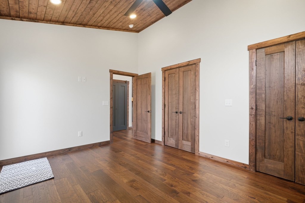 890 Joliet Drive
