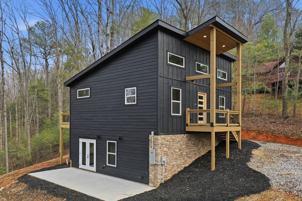 890 Joliet Drive