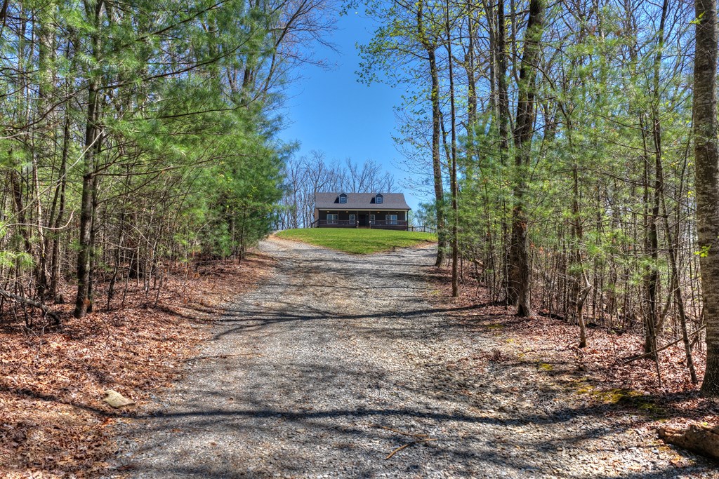 1073 Old Burnt Mountain Road