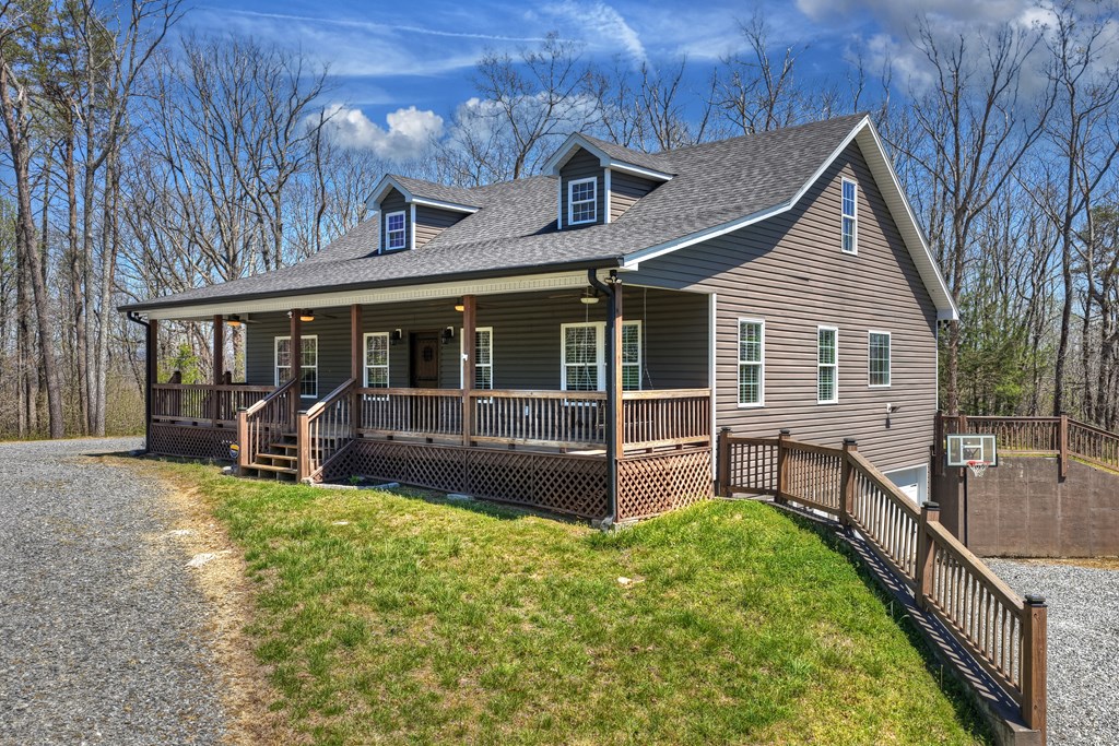 1073 Old Burnt Mountain Road