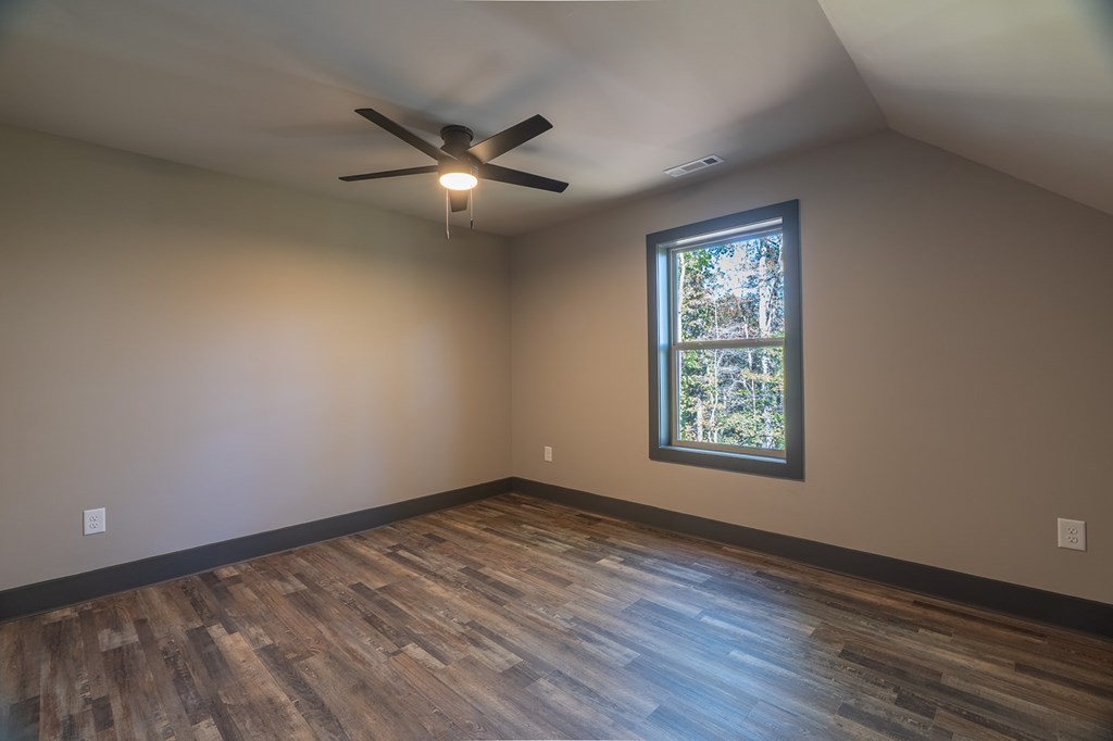 916 Medina Court