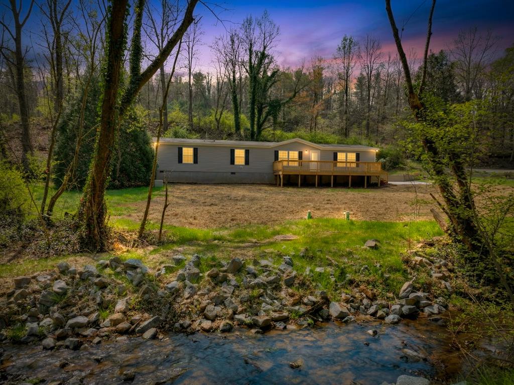 1072 Tails Creek Road
