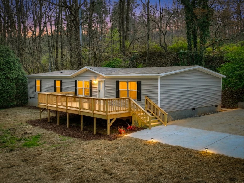 1072 Tails Creek Road