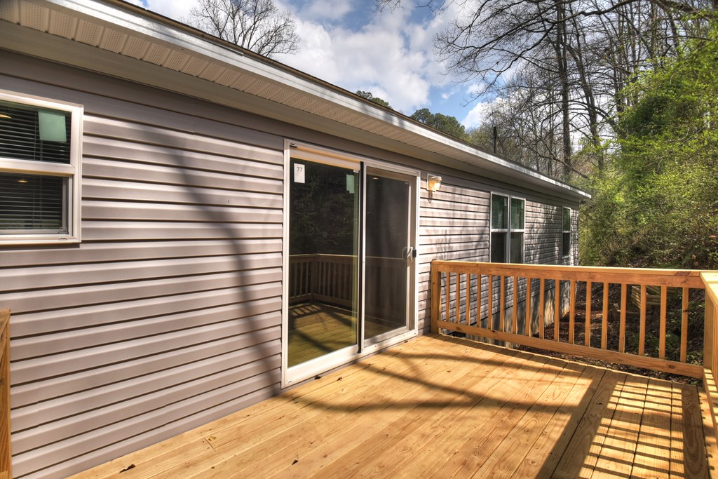 1072 Tails Creek Road