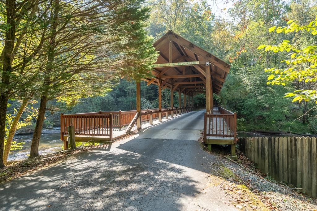 152 Misty Hollow Ridge