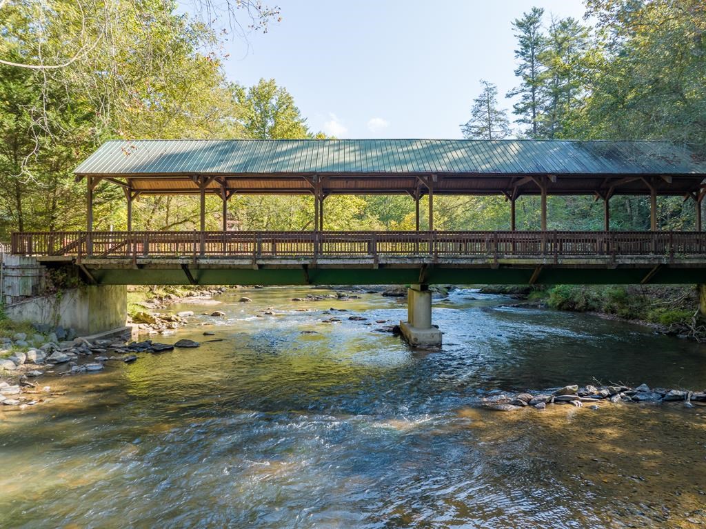 152 Misty Hollow Ridge