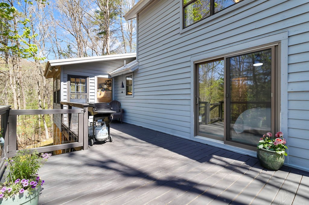 152 Misty Hollow Ridge